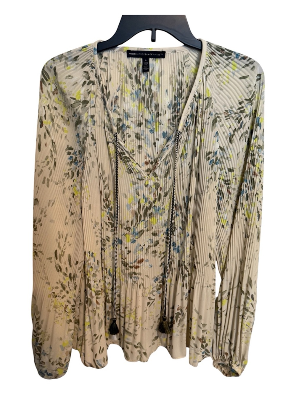 White House Black Market Cream Floral Pleated V-Neck Tassel Blouse